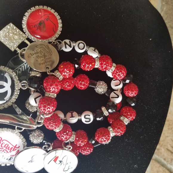 Fashion beaded and bangle charm bracelet set - Picture 8 of 8